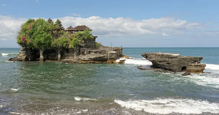 Tanah Lot · Bali
