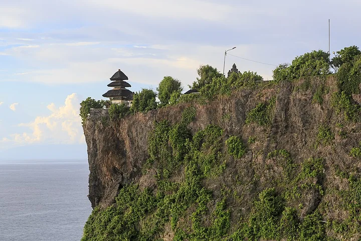 Uluwatu Temple · Bali